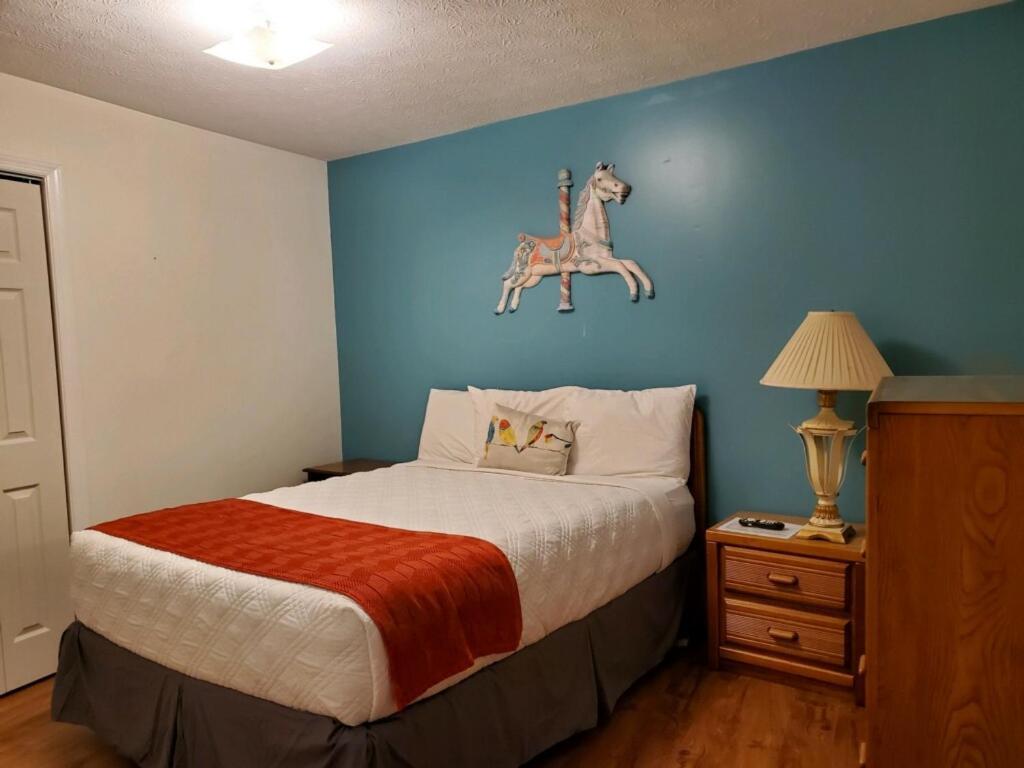 Meadowlark Motel With Restaurant & Bar Maggie Valley Exteriör bild